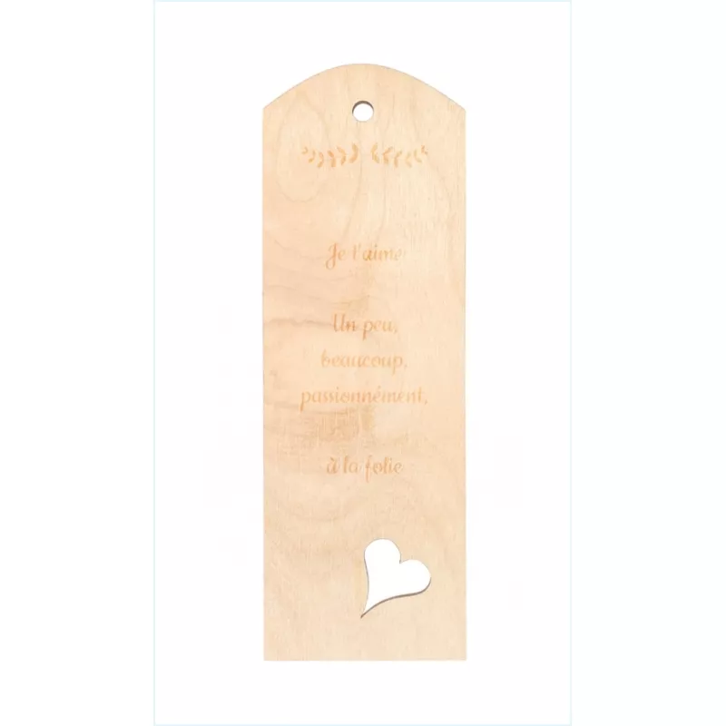 Marque-page en contreplaqué avec découpe coeur
