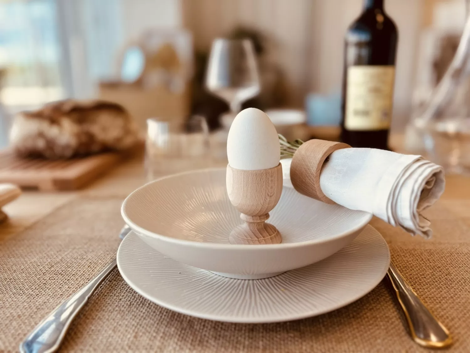 Coquetier en hêtre brut