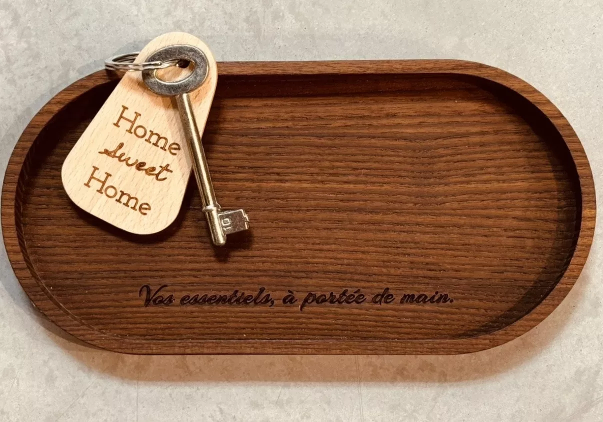 Plateau décoratif ovale en frêne