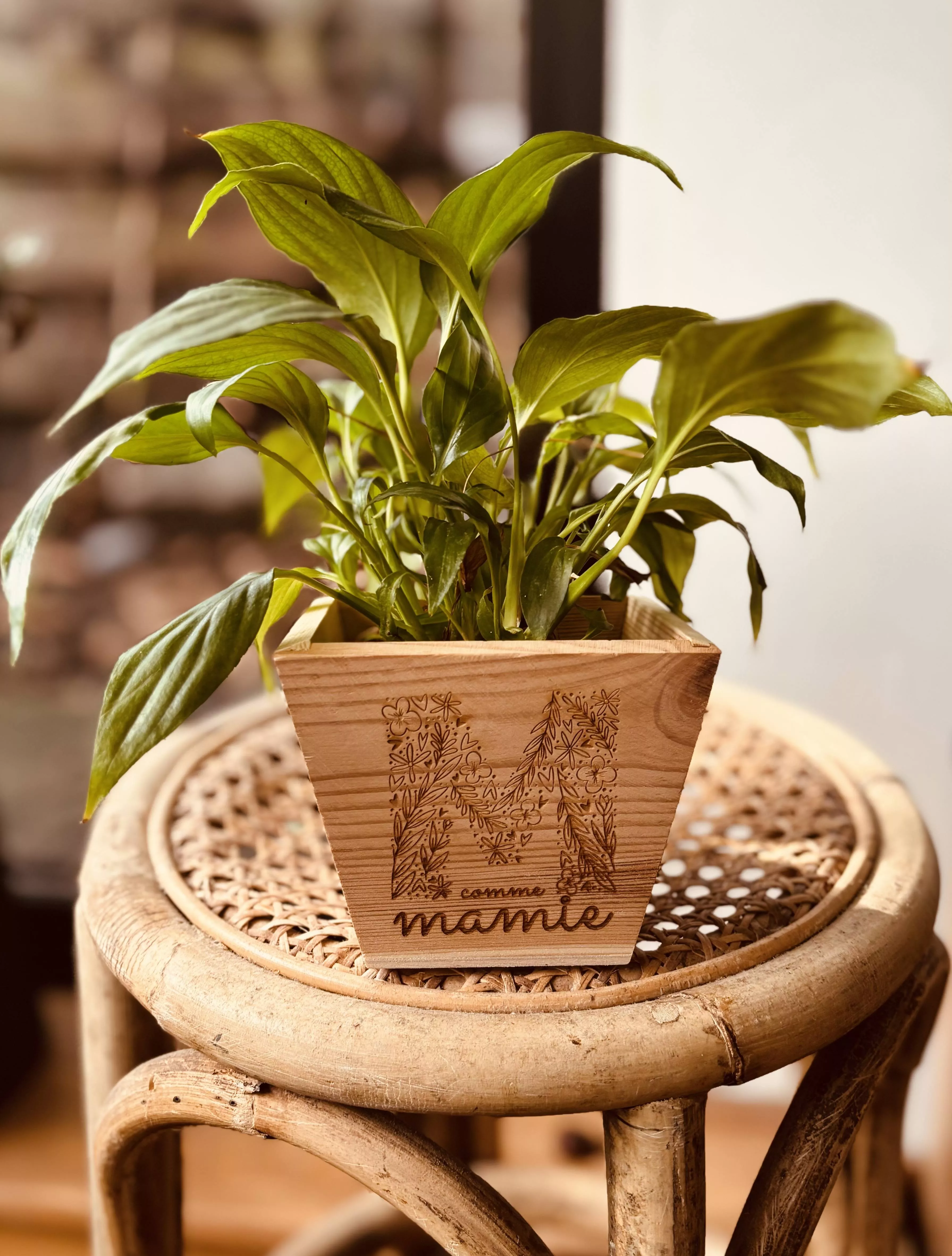 Pot de fleurs en pin, carré