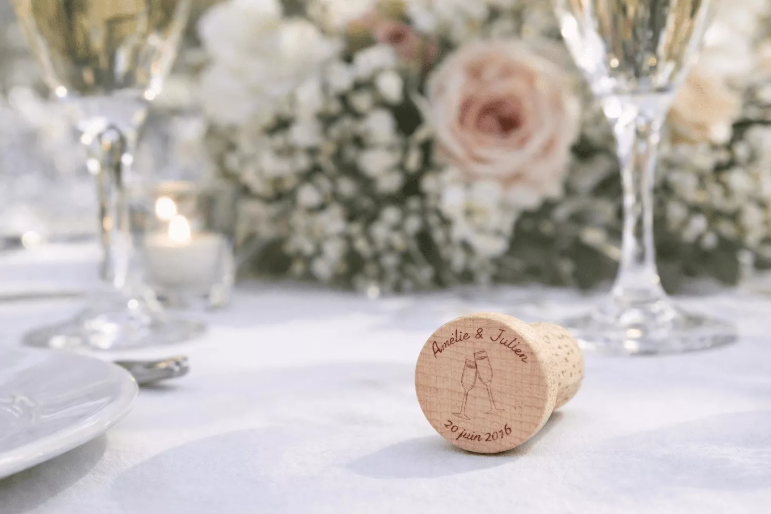 Bouchon tête en hêtre et corps en liège naturel pour bouteille de vin