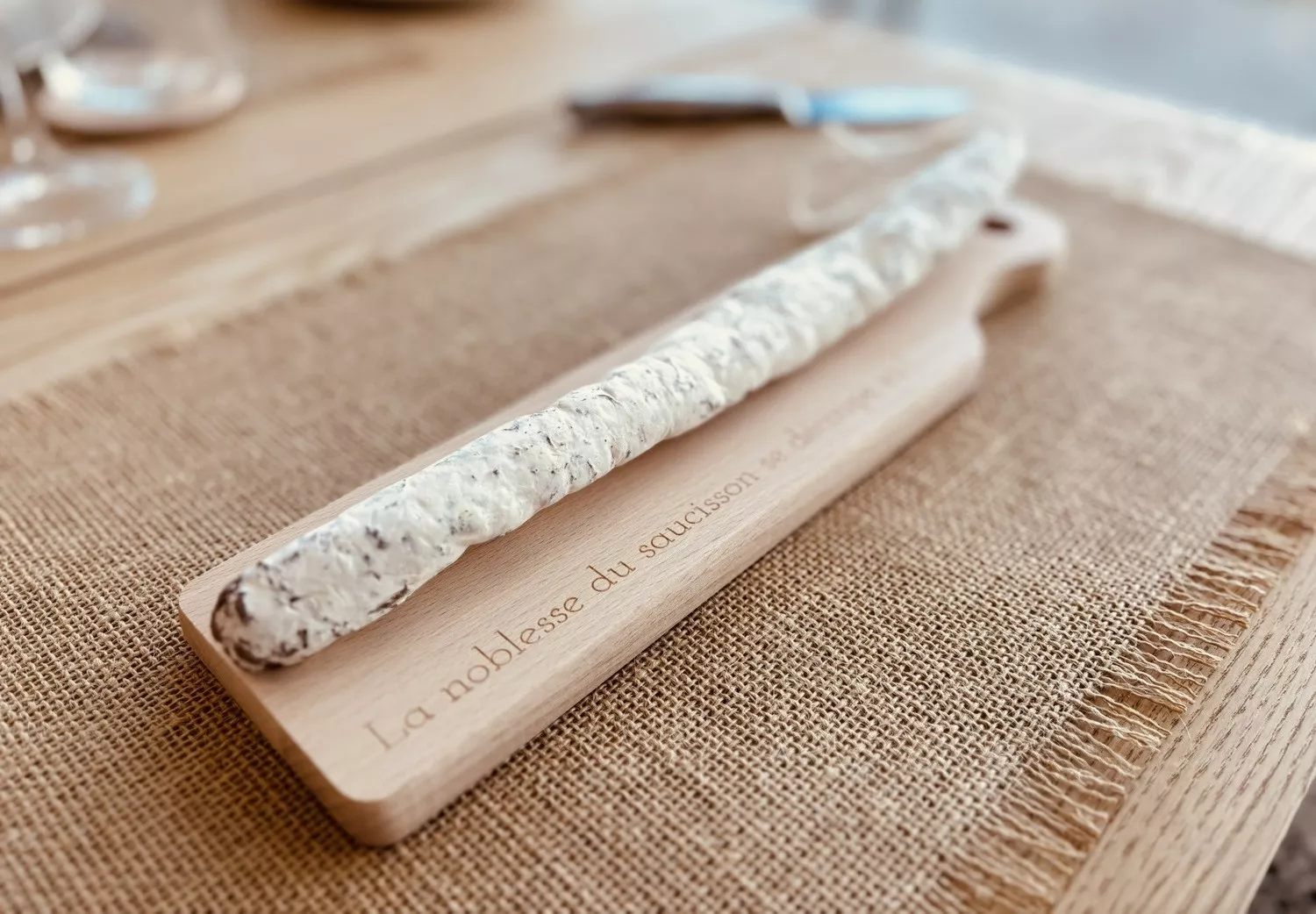 Planche à saucisson à personnaliser en bois